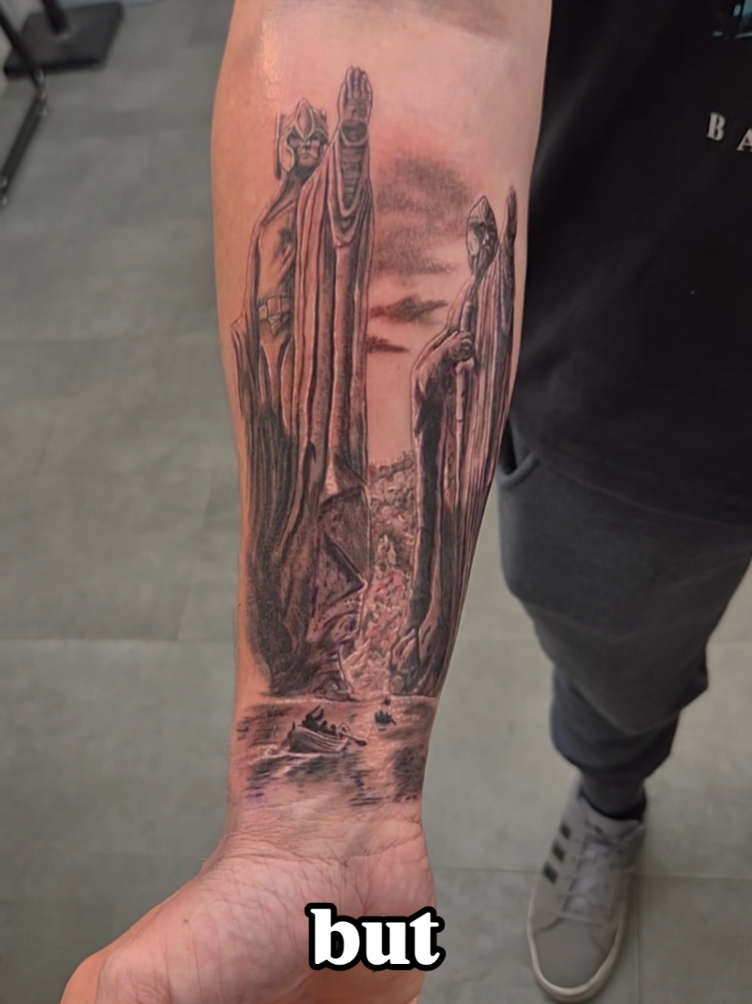 @Crying King Tattoos