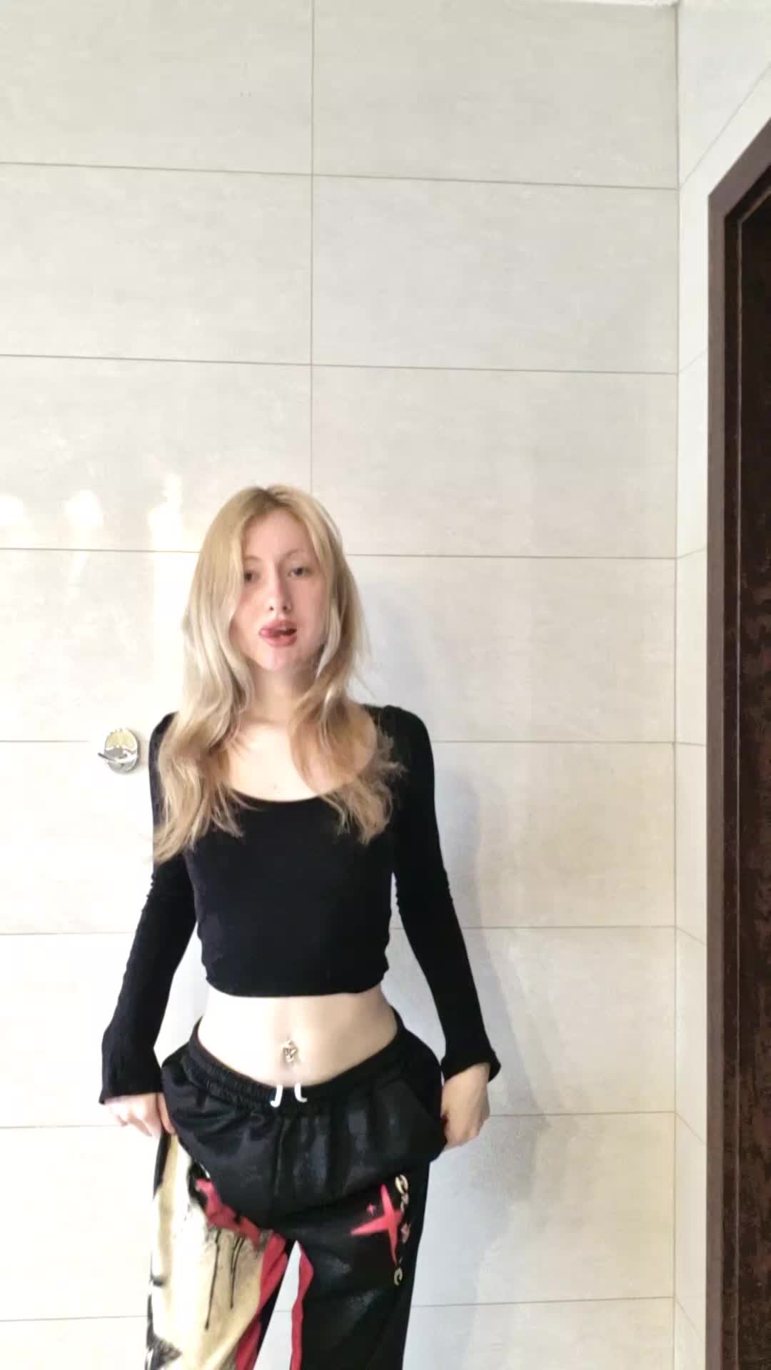 @amelianital