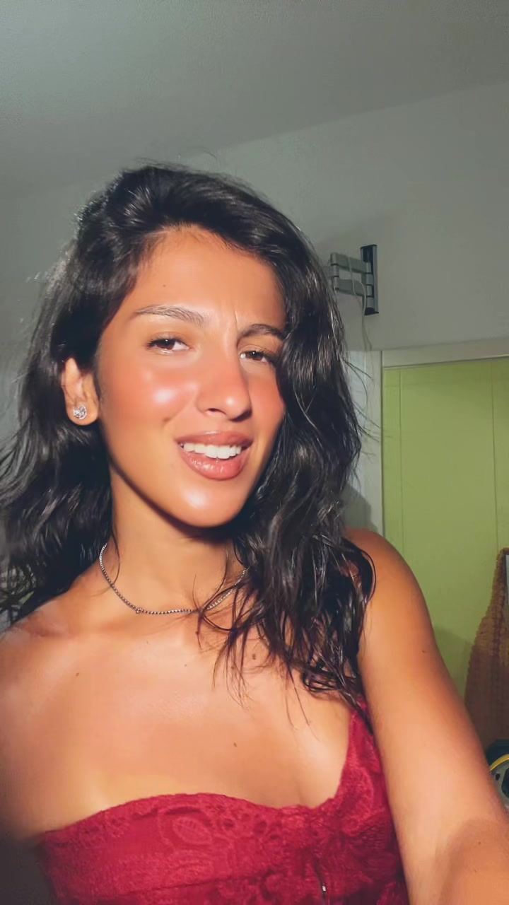 @auroravalentino