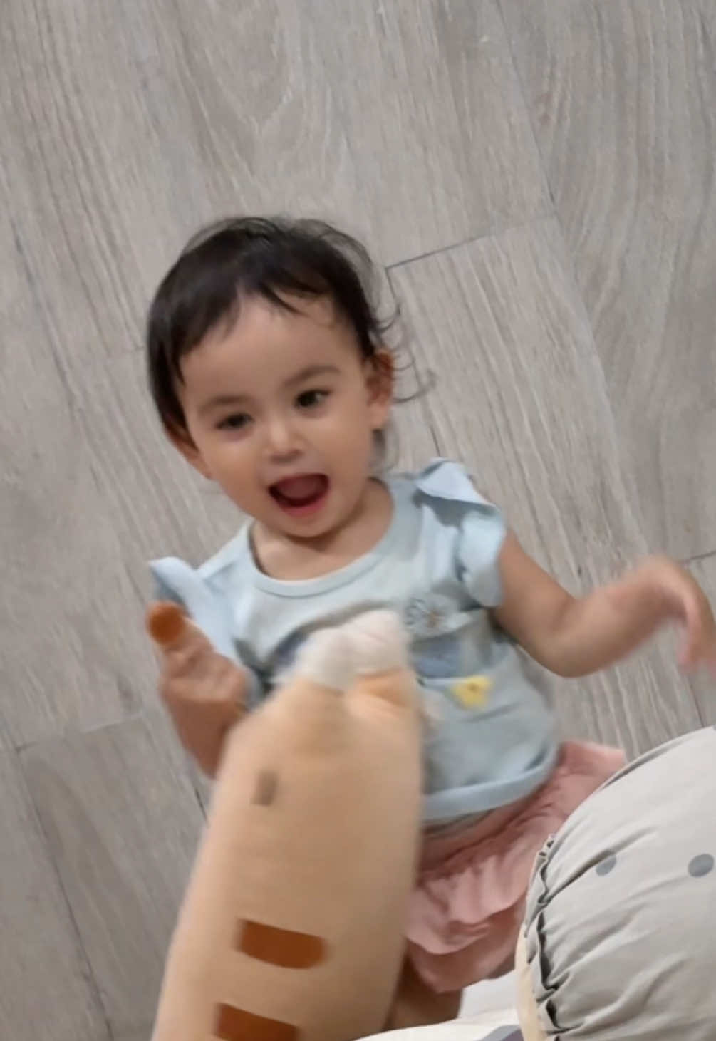 @Baby Eyin