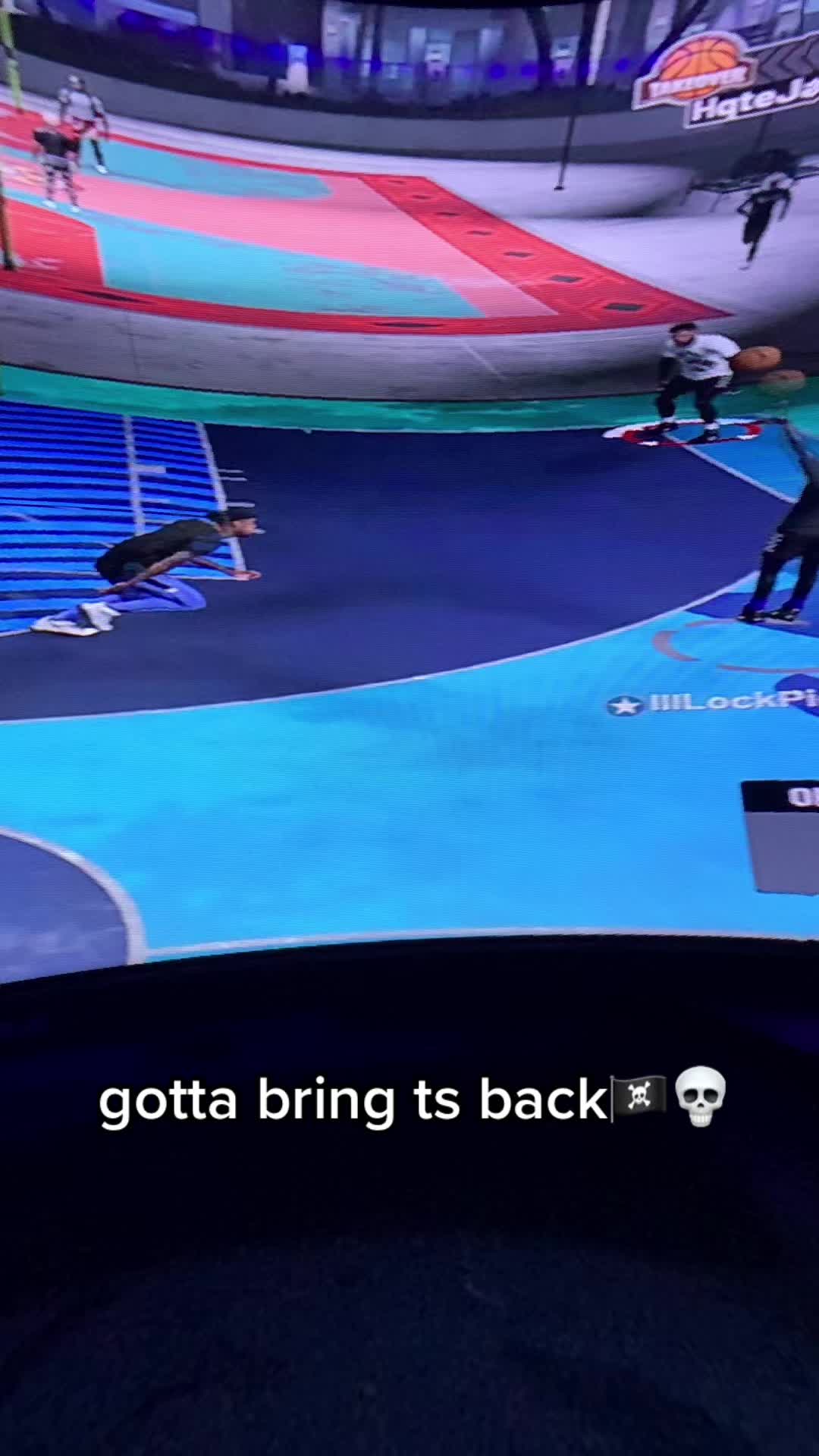 @𖣂