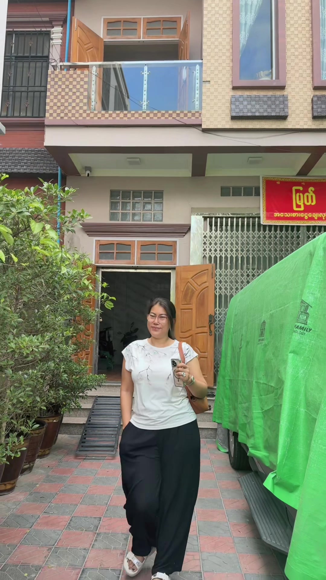 @Chit Myat