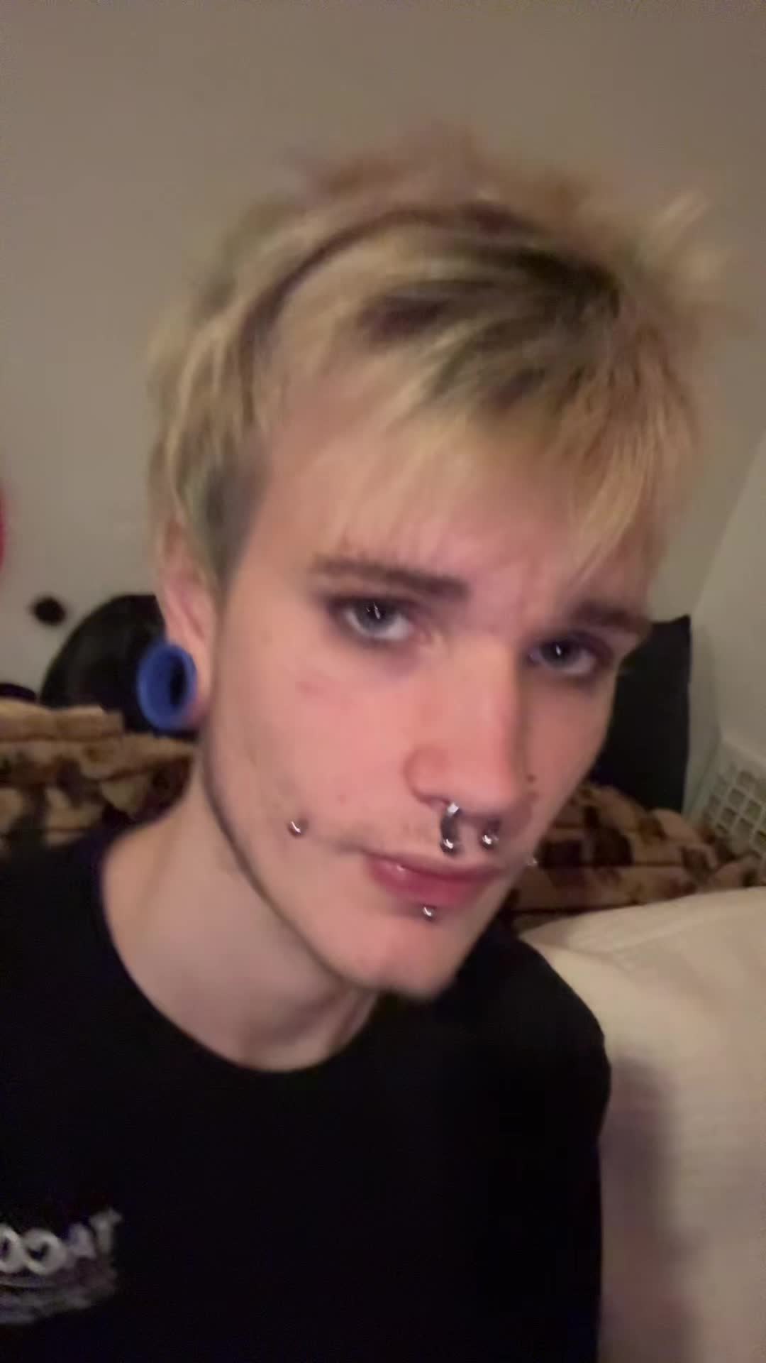 @YvngSwisha