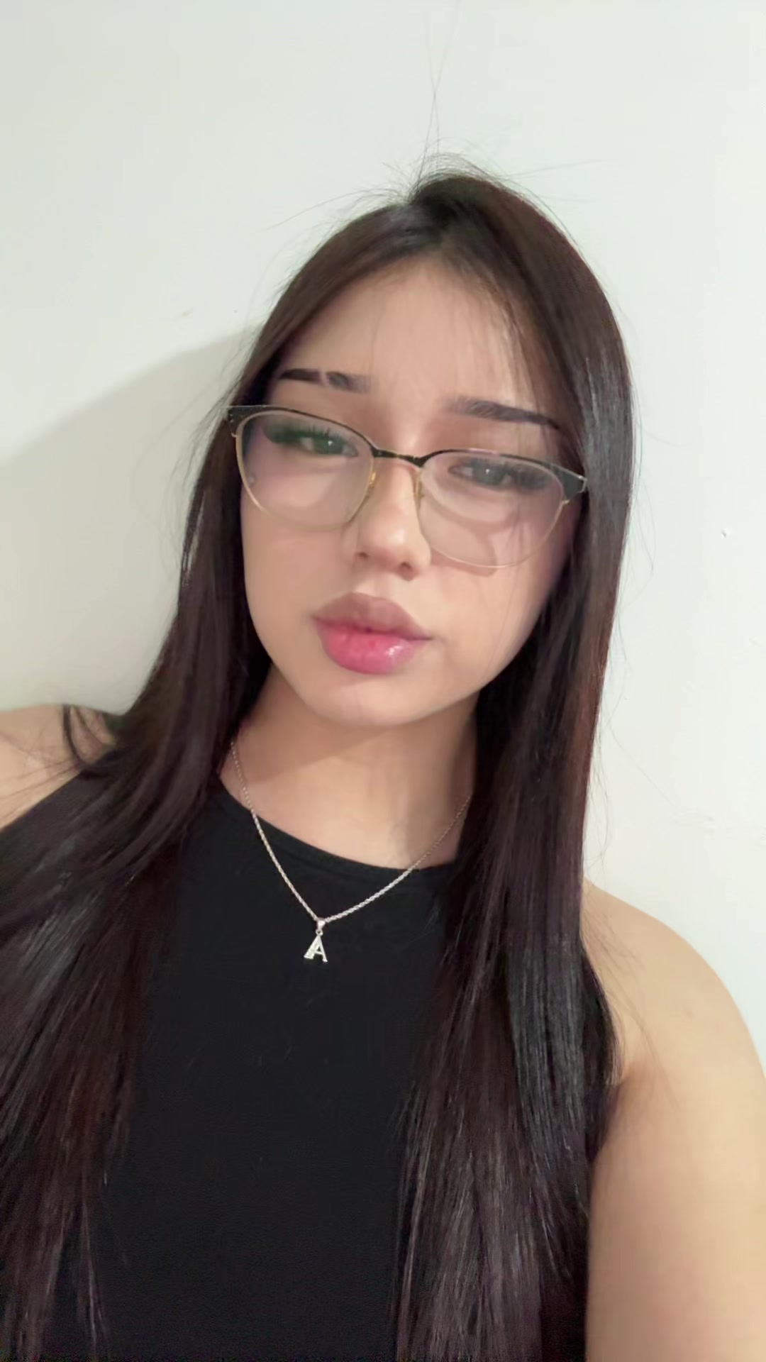 @️
