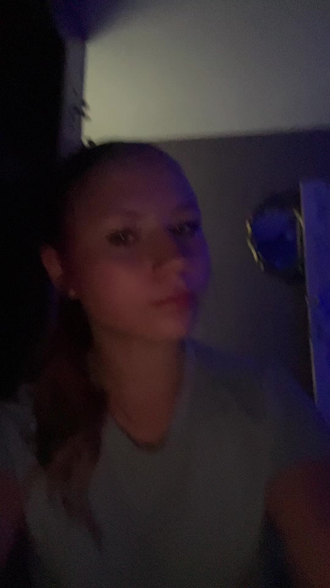 @nikki🌚
