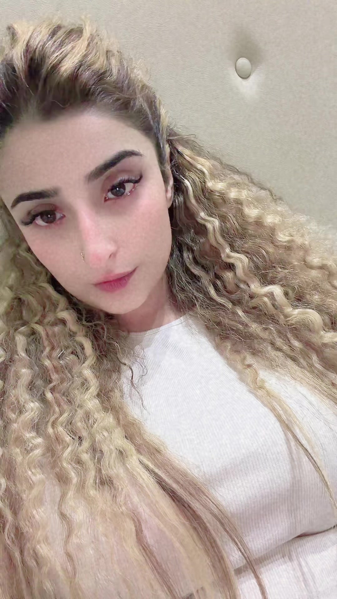 @sara khan