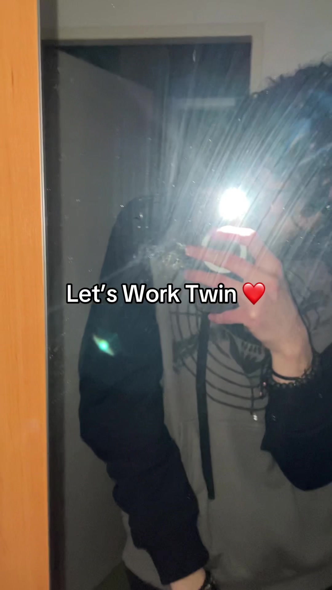 @karniveil