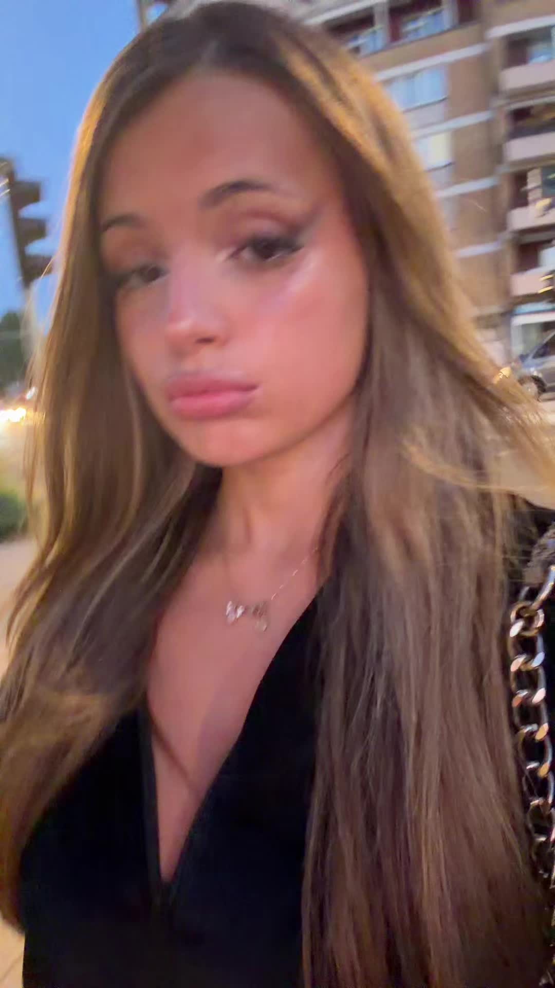 @elo3l1li