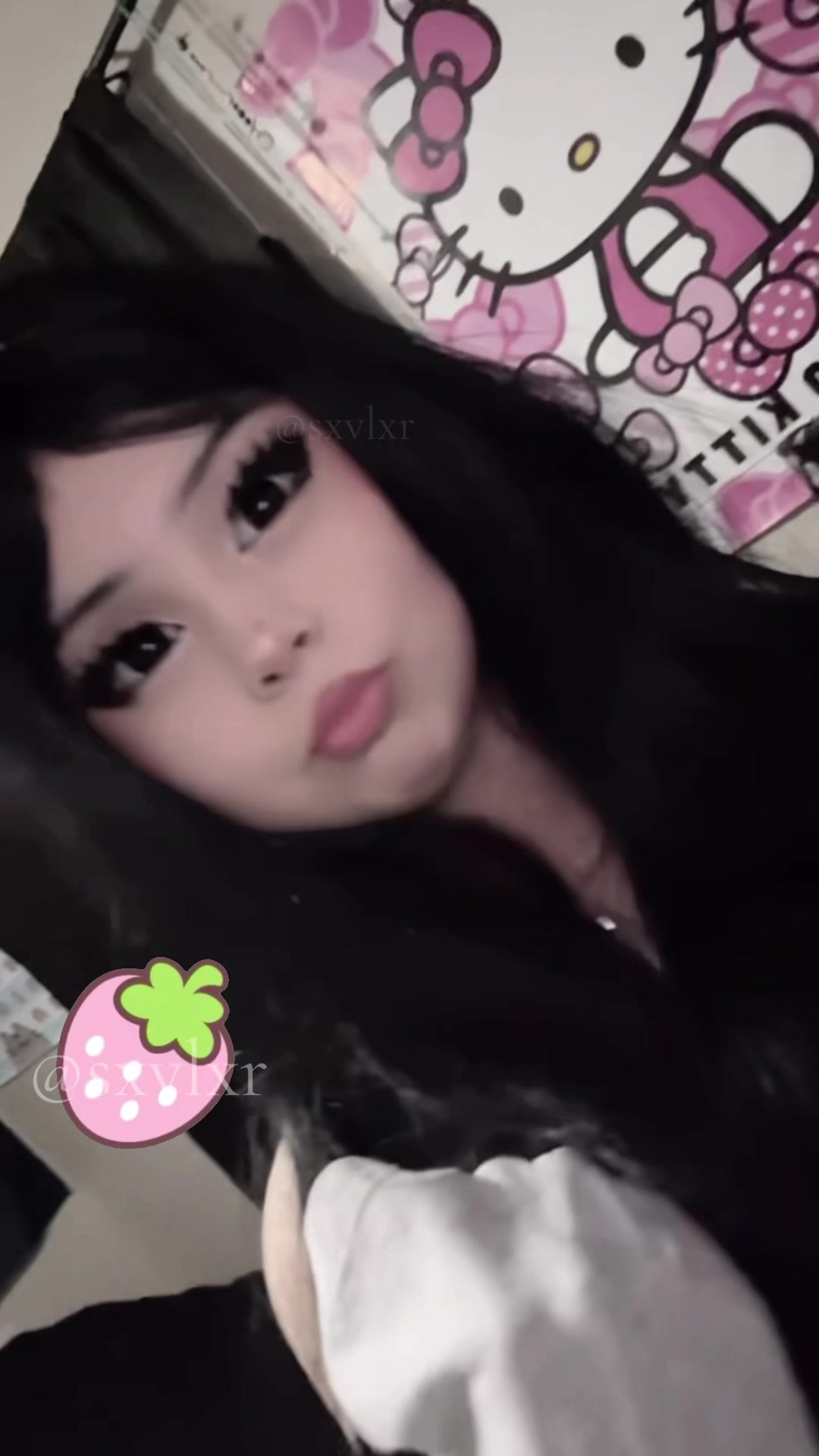 @nicole