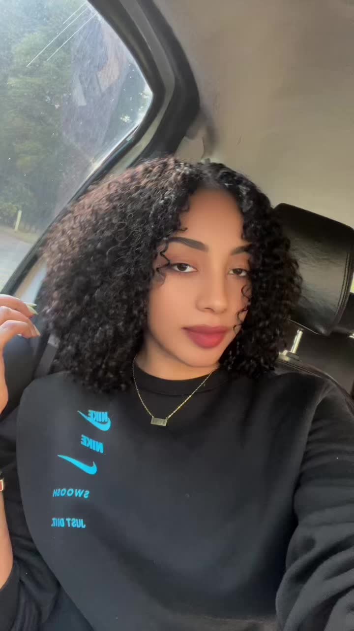 @MelaHair