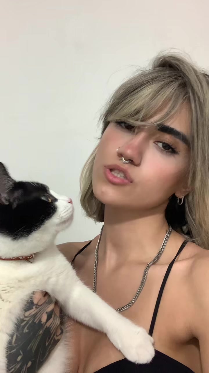 @meiow_zizo