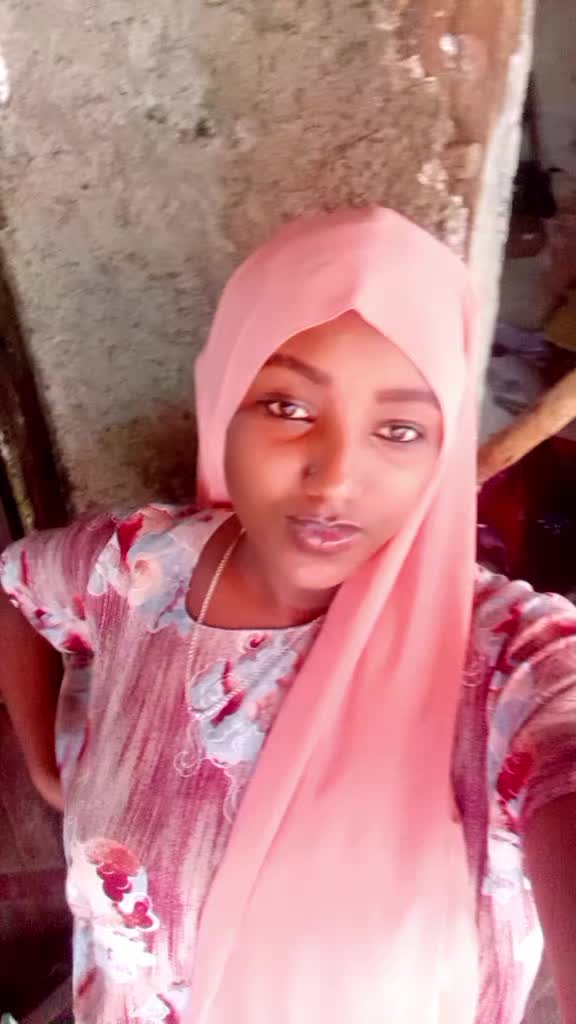 @ሪች ነኘ ፀይሟ
