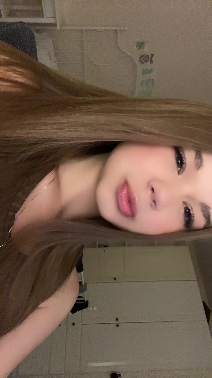 @Vikks💋