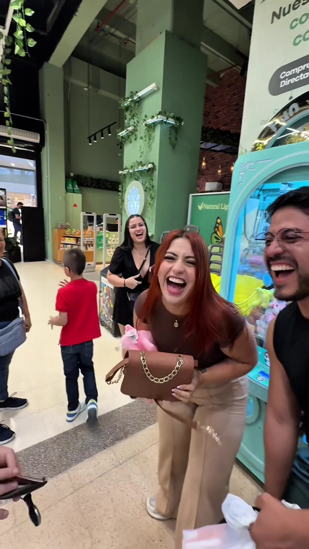 @Laura Herrera