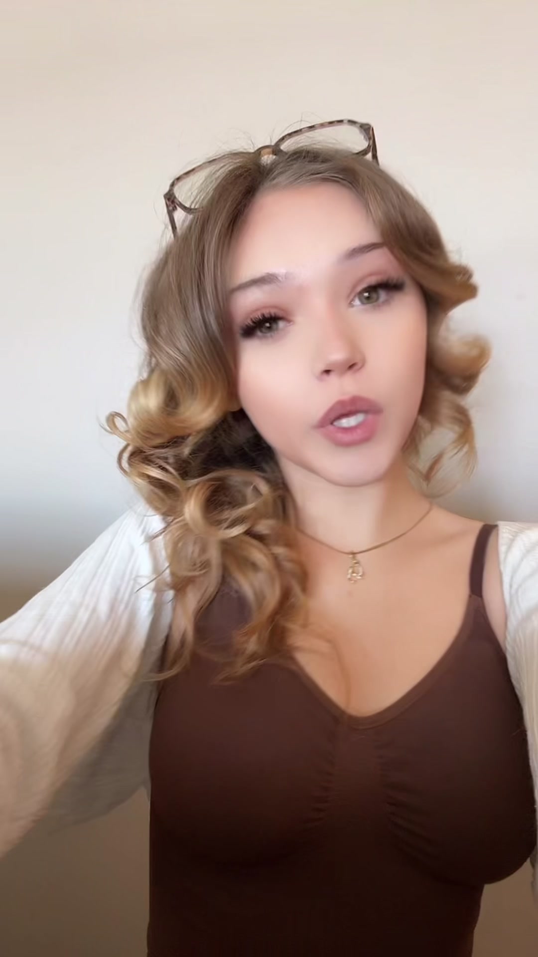 @︎𝑔&rsquo;  🍸 &spades;️