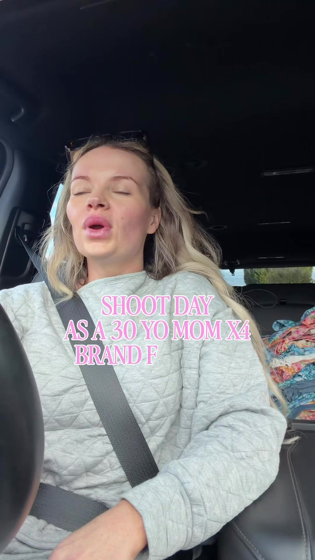 @Olivia May | Mom Style & Hacks