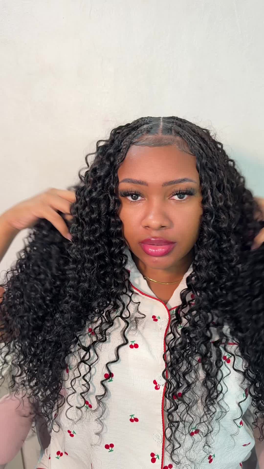 @Sharii | Wig Influencer