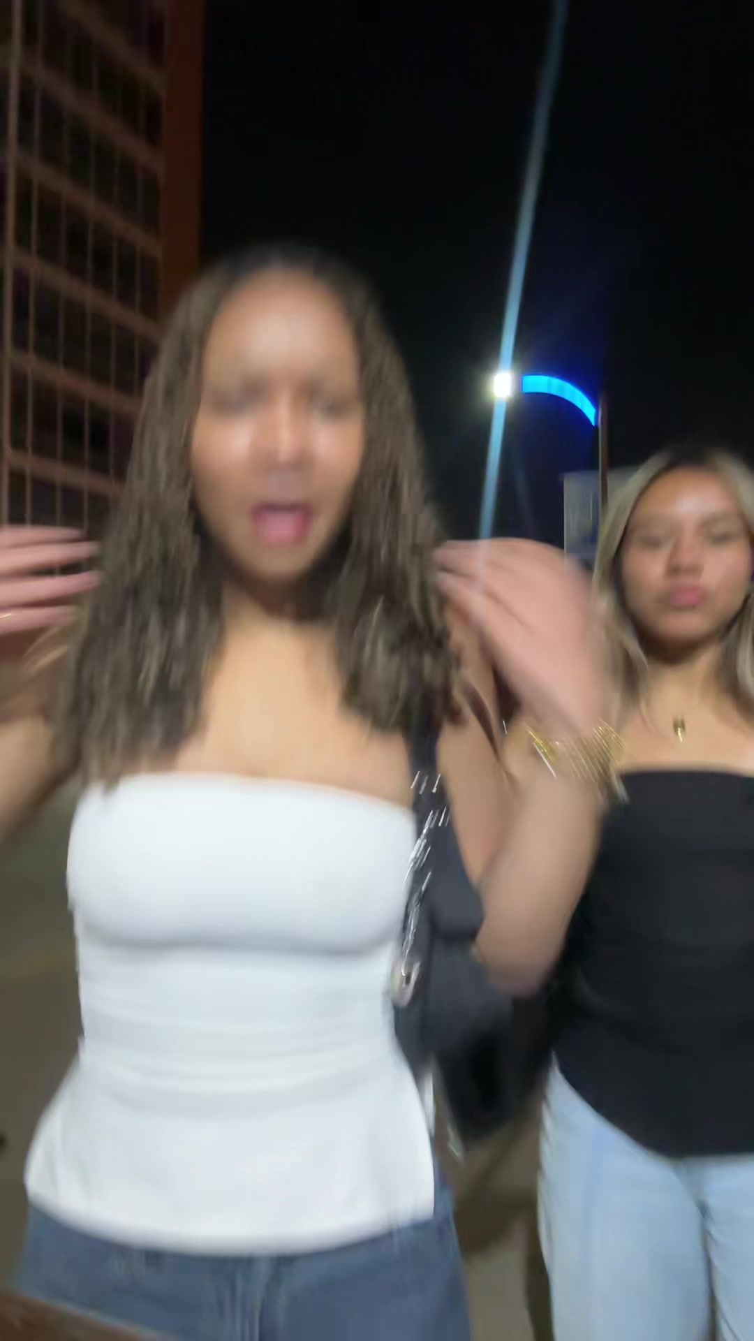 @bigbootybiracialbunny