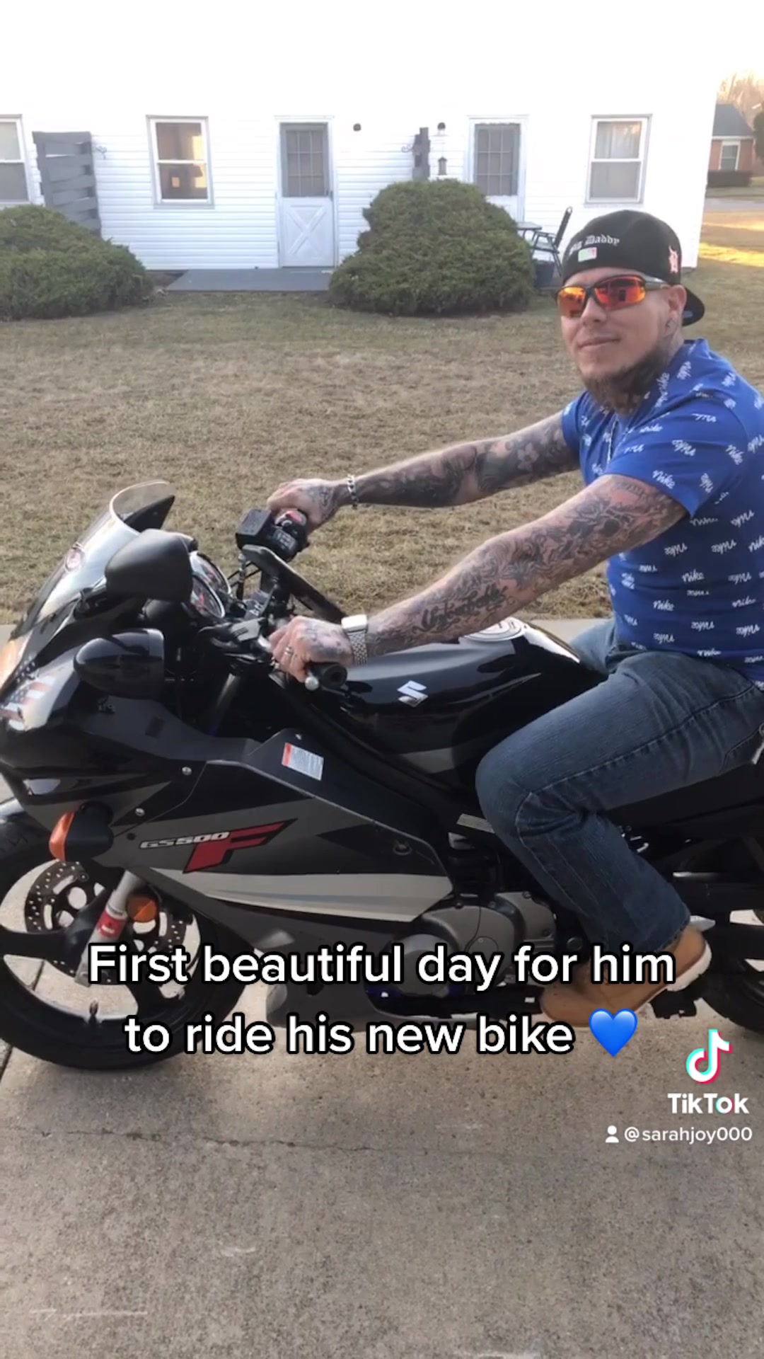 @Charly Ray