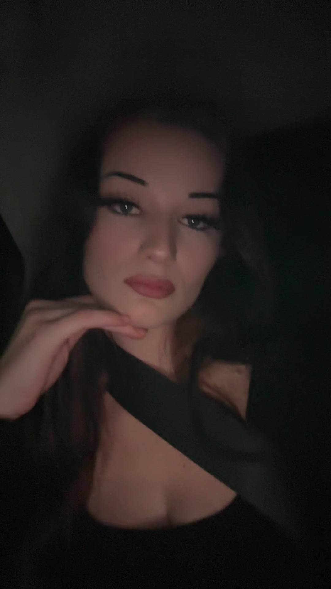@_izzy_ﾒ૦