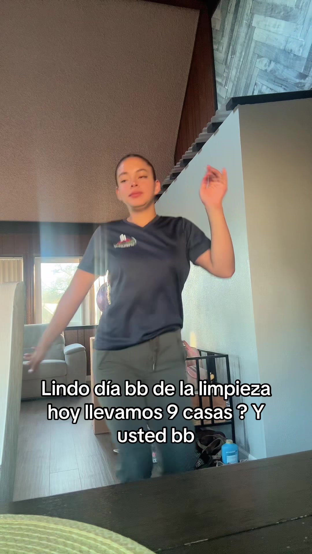 @lizzcastro53