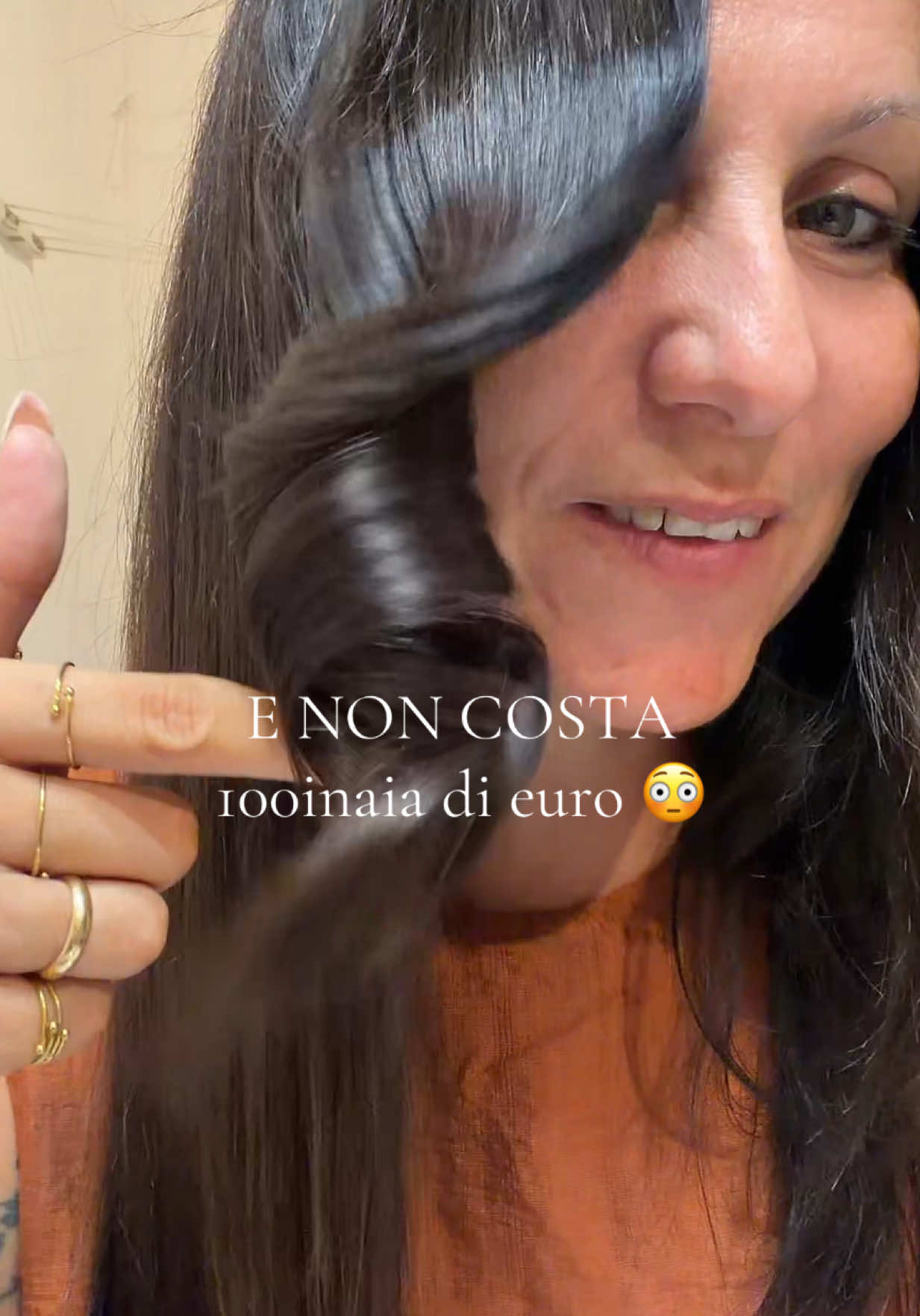 @Simo/beauty content creator