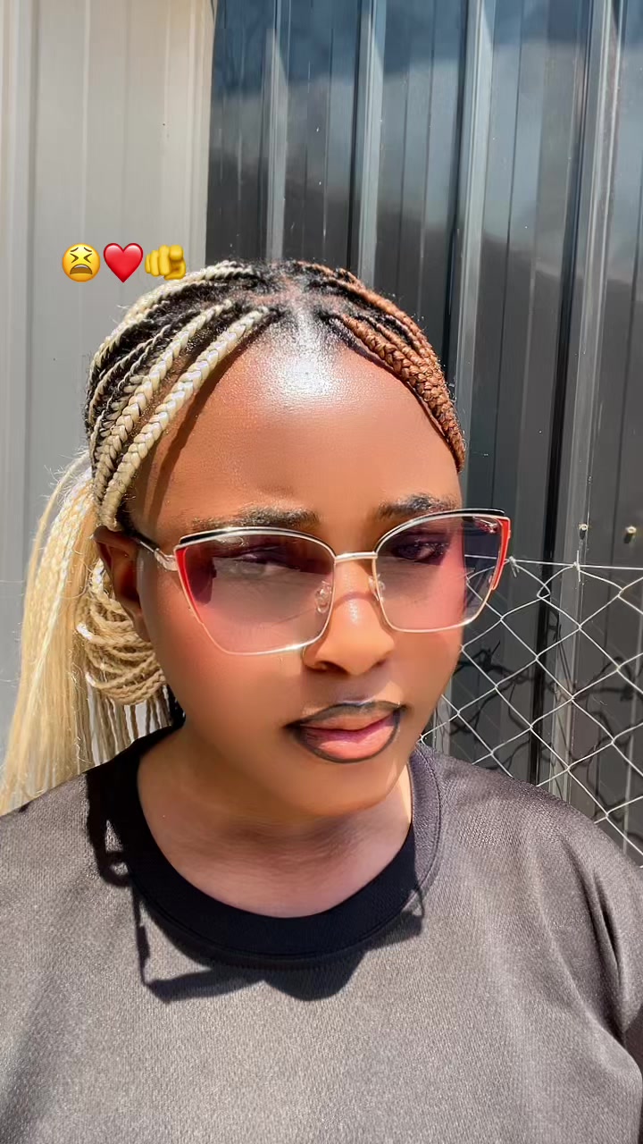 @𝕻𝖔𝖒𝖇𝖎𝖊𝖄𝖆𝕹𝖟𝖔𝖚🐘❤️