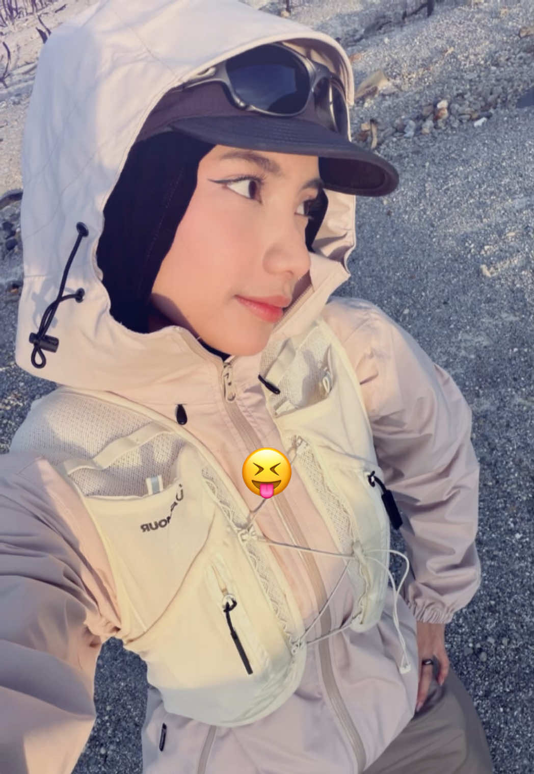 @noviherdyy