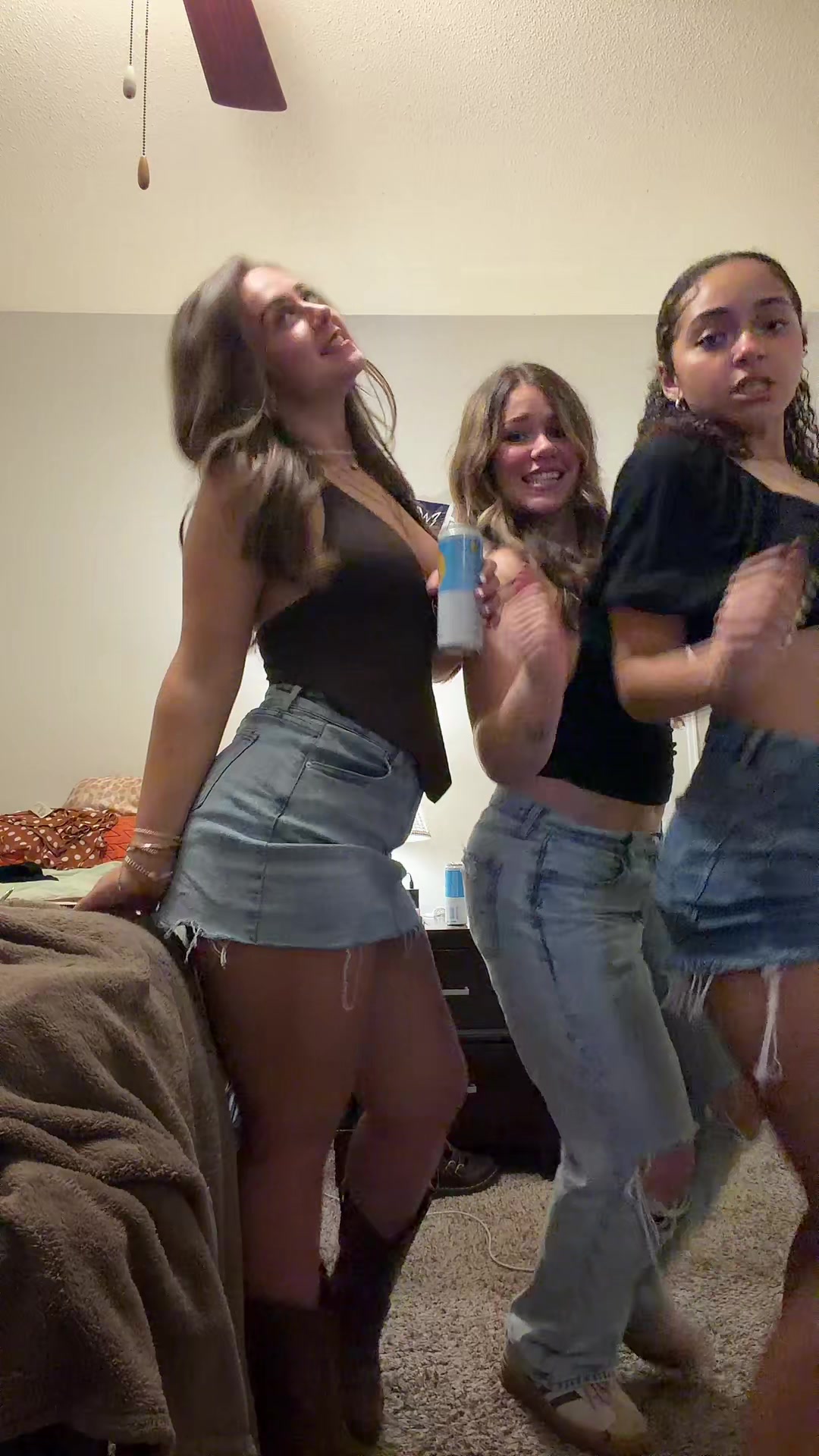 @Taylar 🛍️