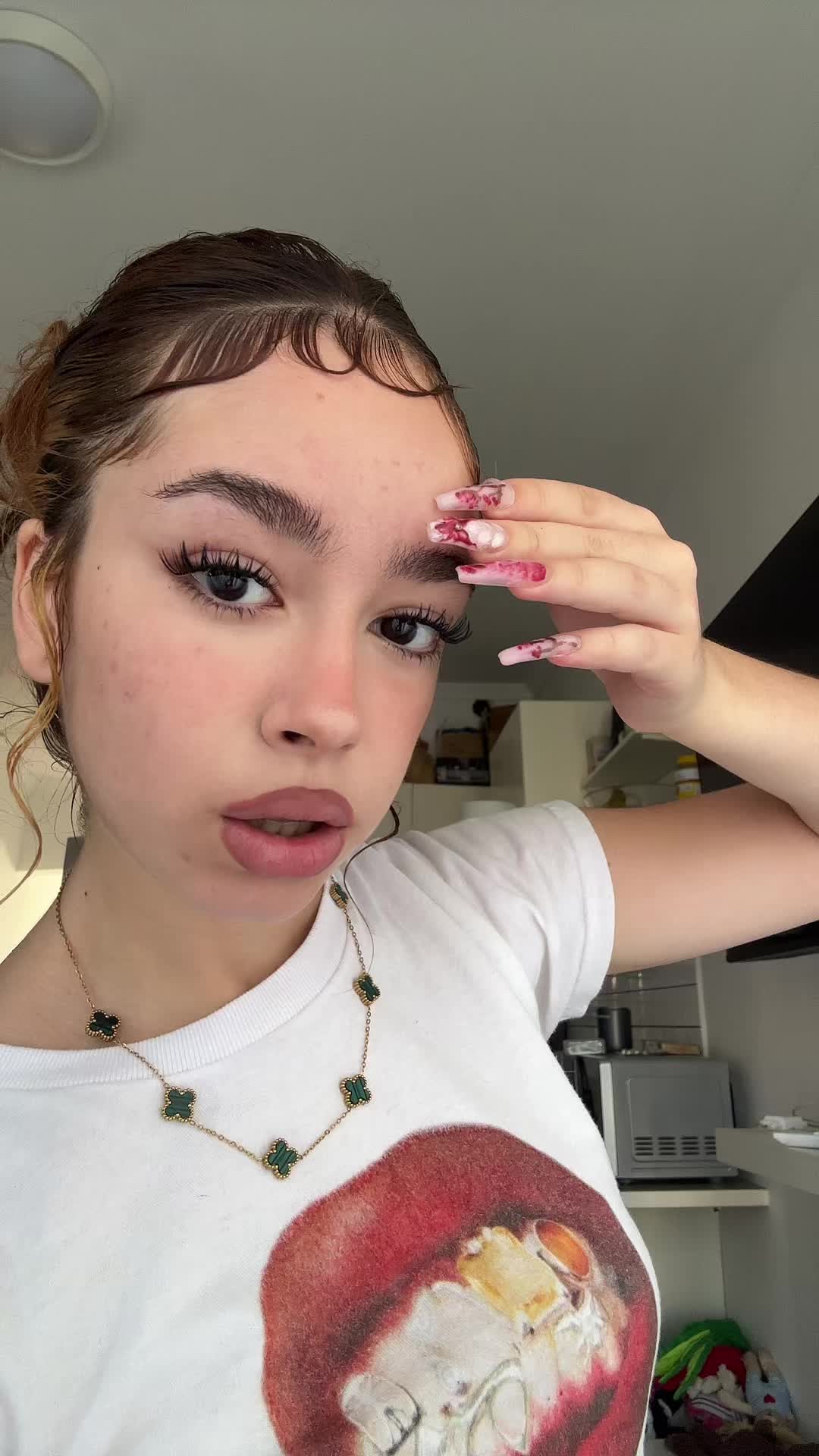 @nira