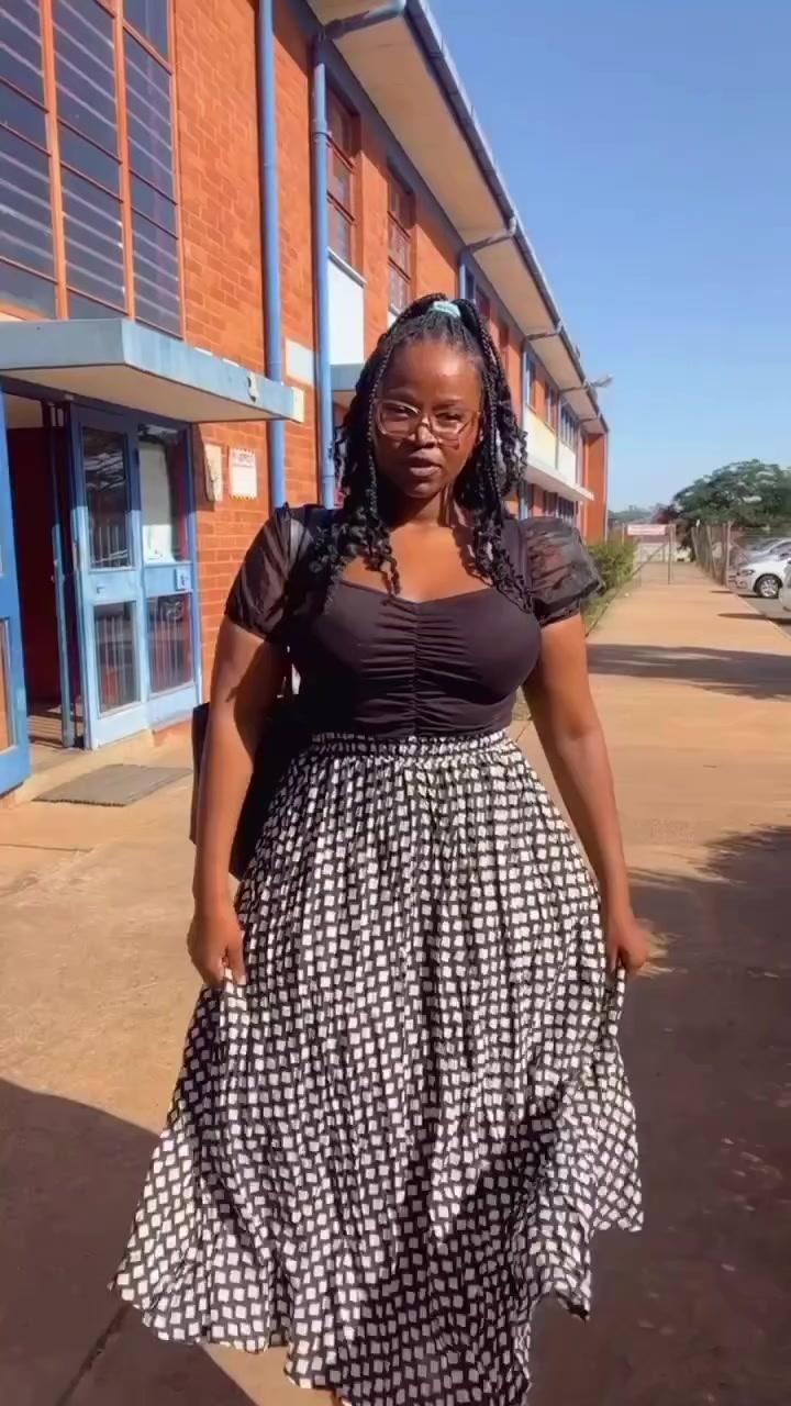 @WAMAMA WAKO HAPA