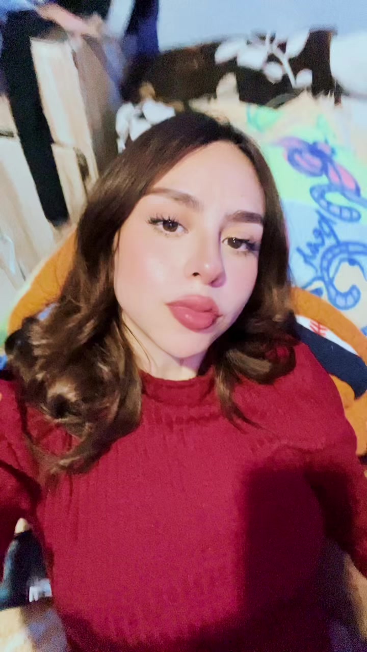 @karenramos