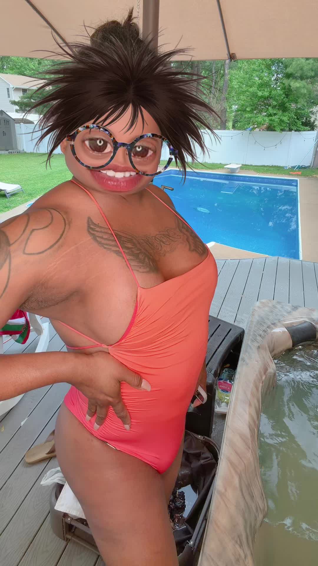 @ladivamasviral