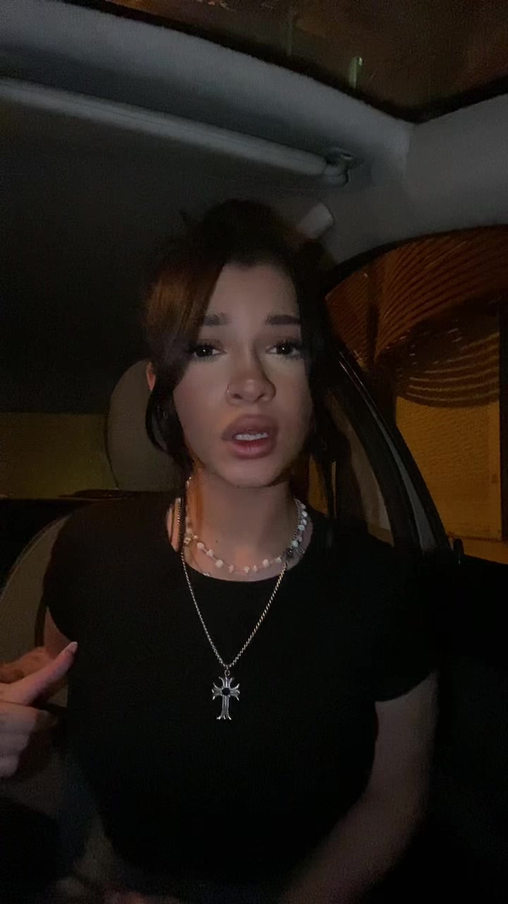 @melika