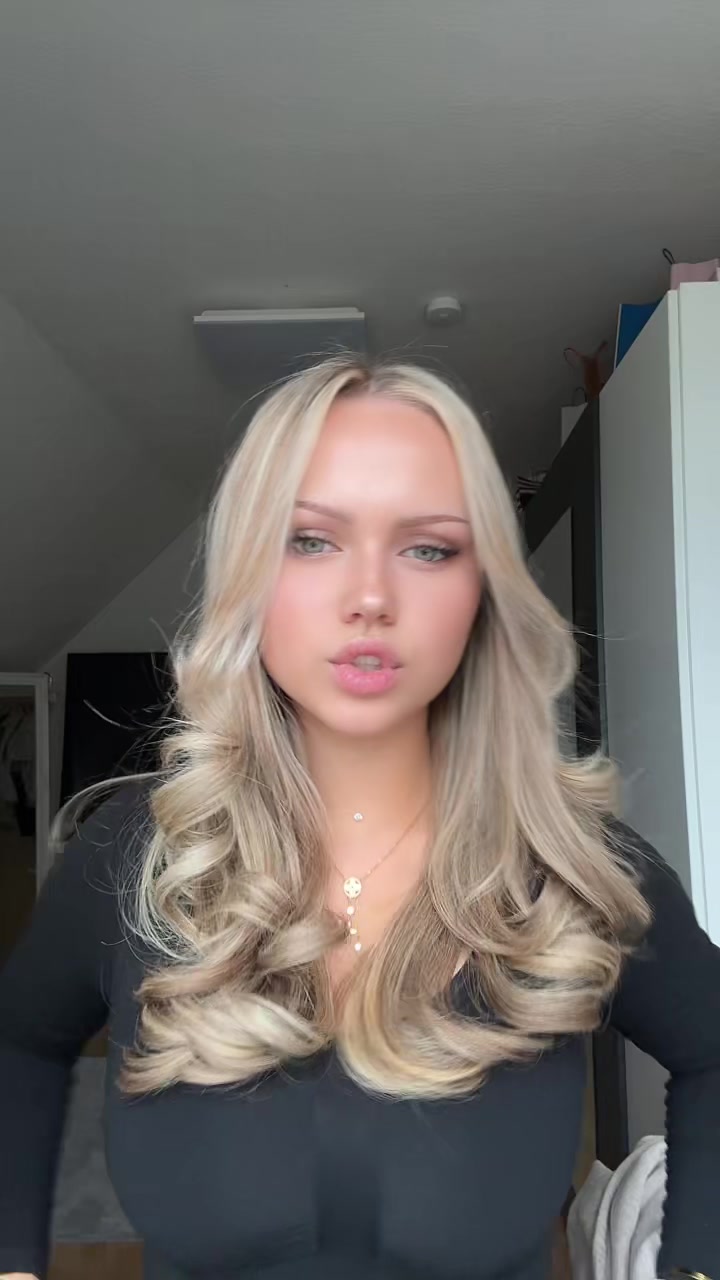 @🇷🇺