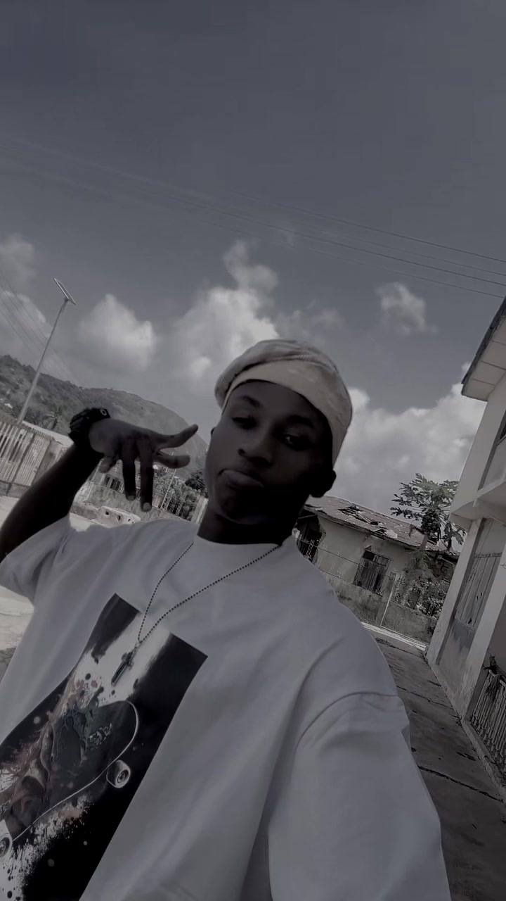 @fav_oluwaseun