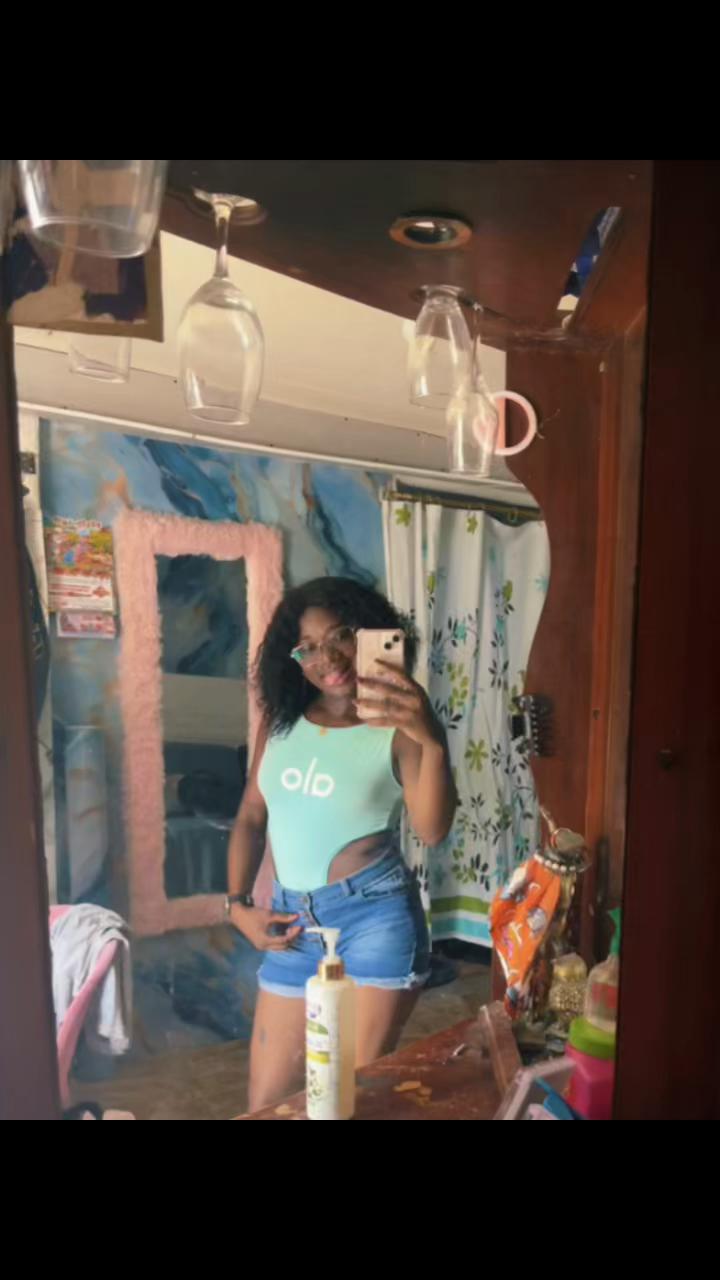 @️