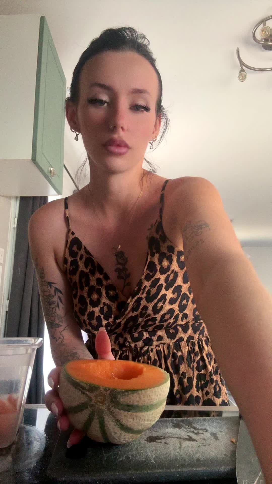 @l.l.a.34