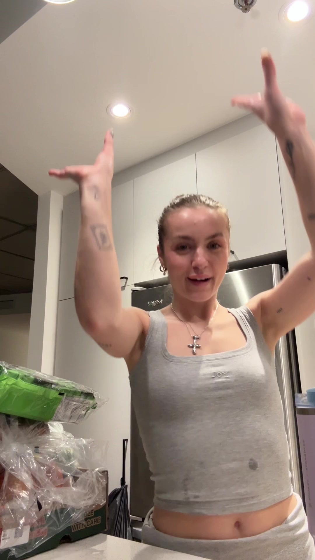 @Kiki