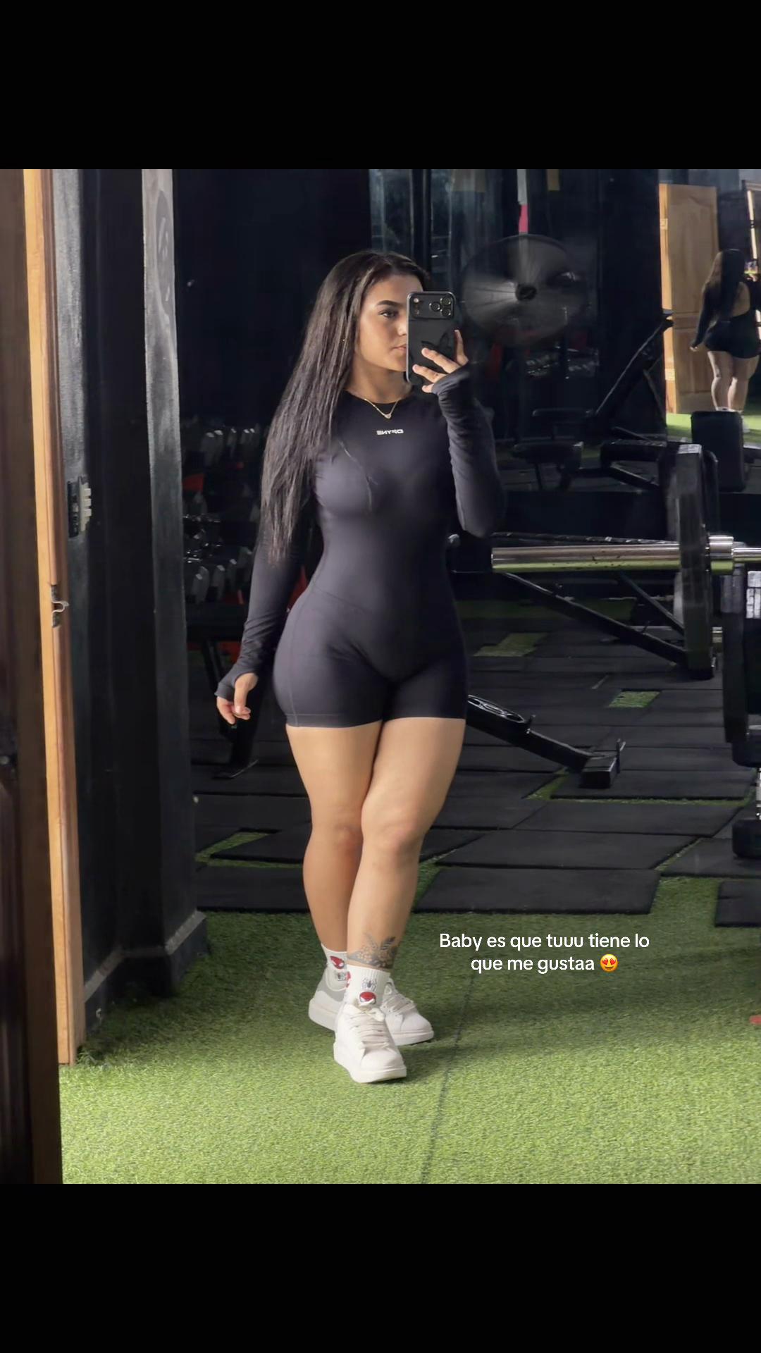 @YAKELIN .CH🦋
