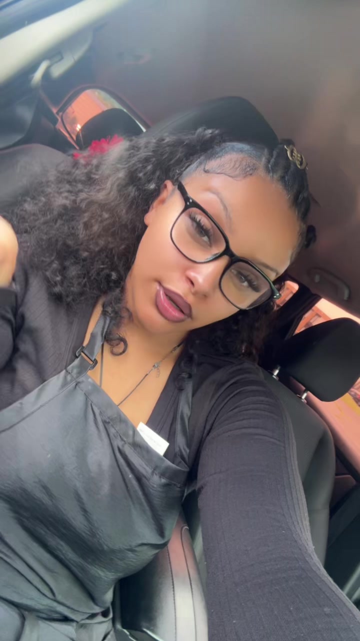 @ThaatGirlTy