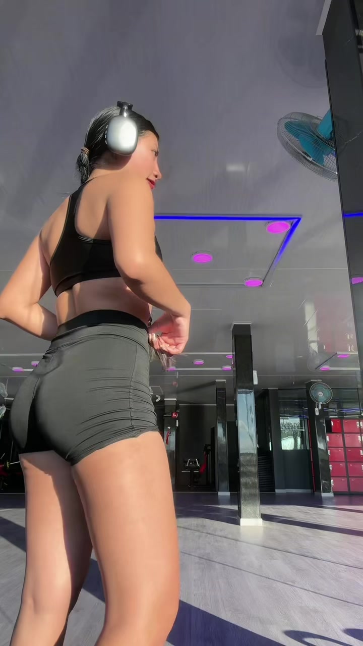 @NIKII🫦