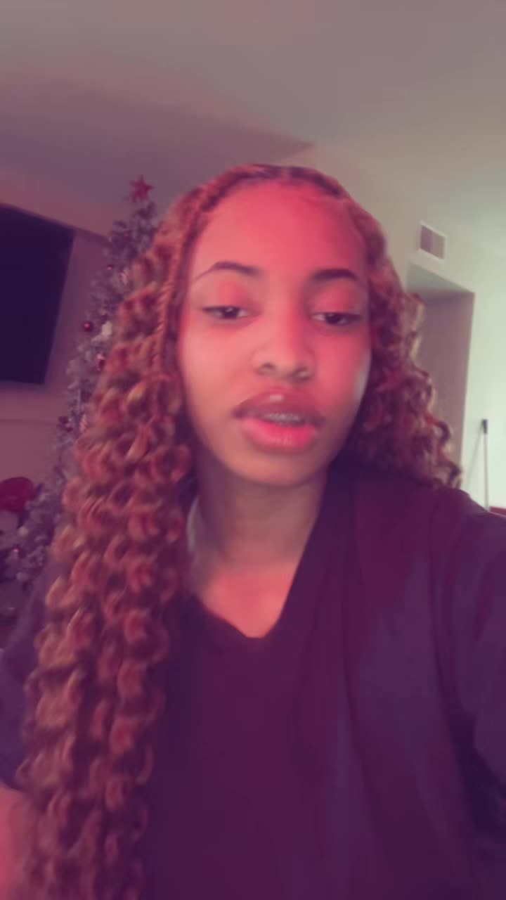 @Kweeenaliciaa