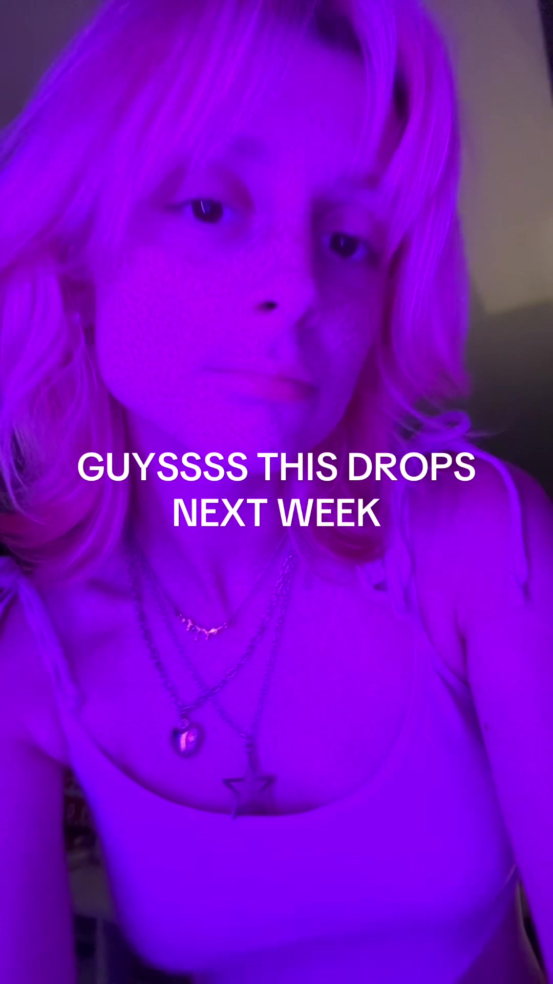 @ayvuhz