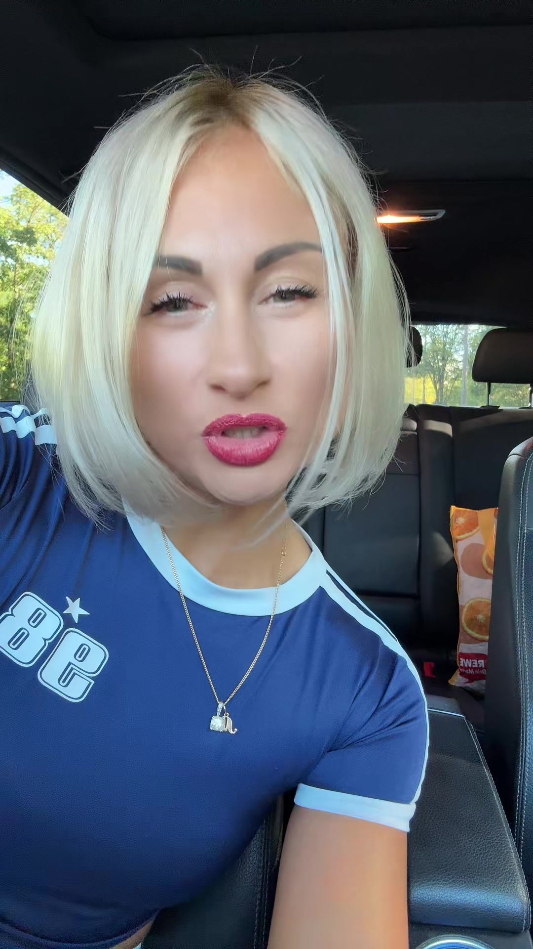 @Mari Корыстная Особа😜