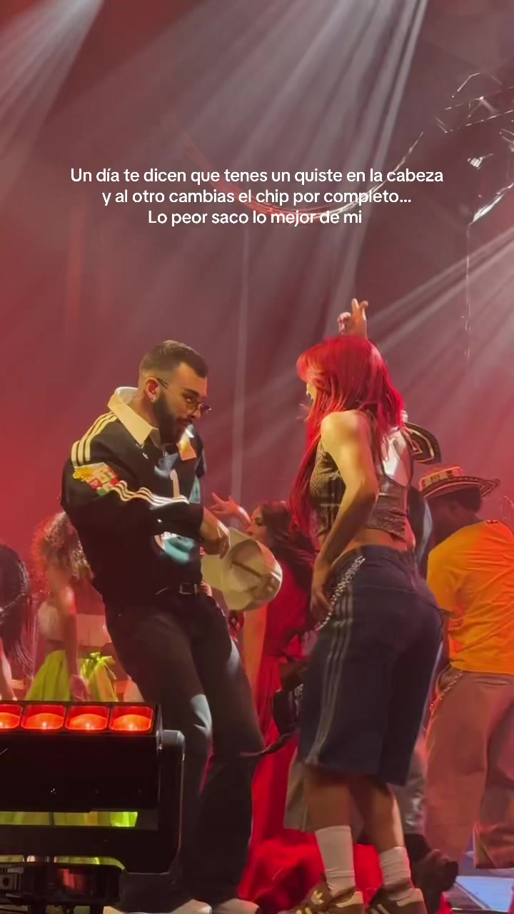 @FLOR VIGNA ✨🎶🎤🎬