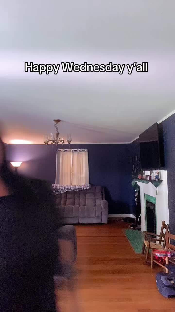 @Bri💙🖤