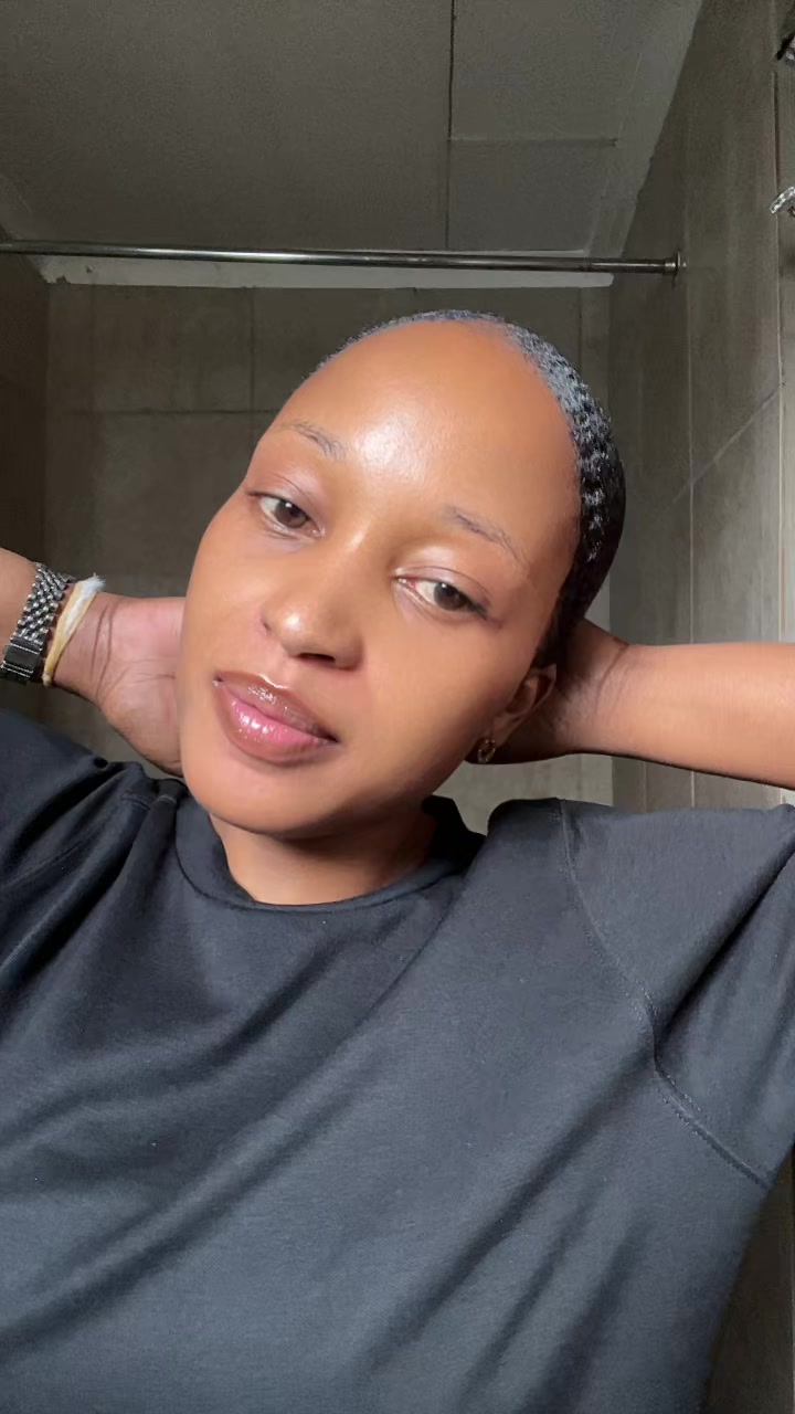 @nonhlanhlamasina01