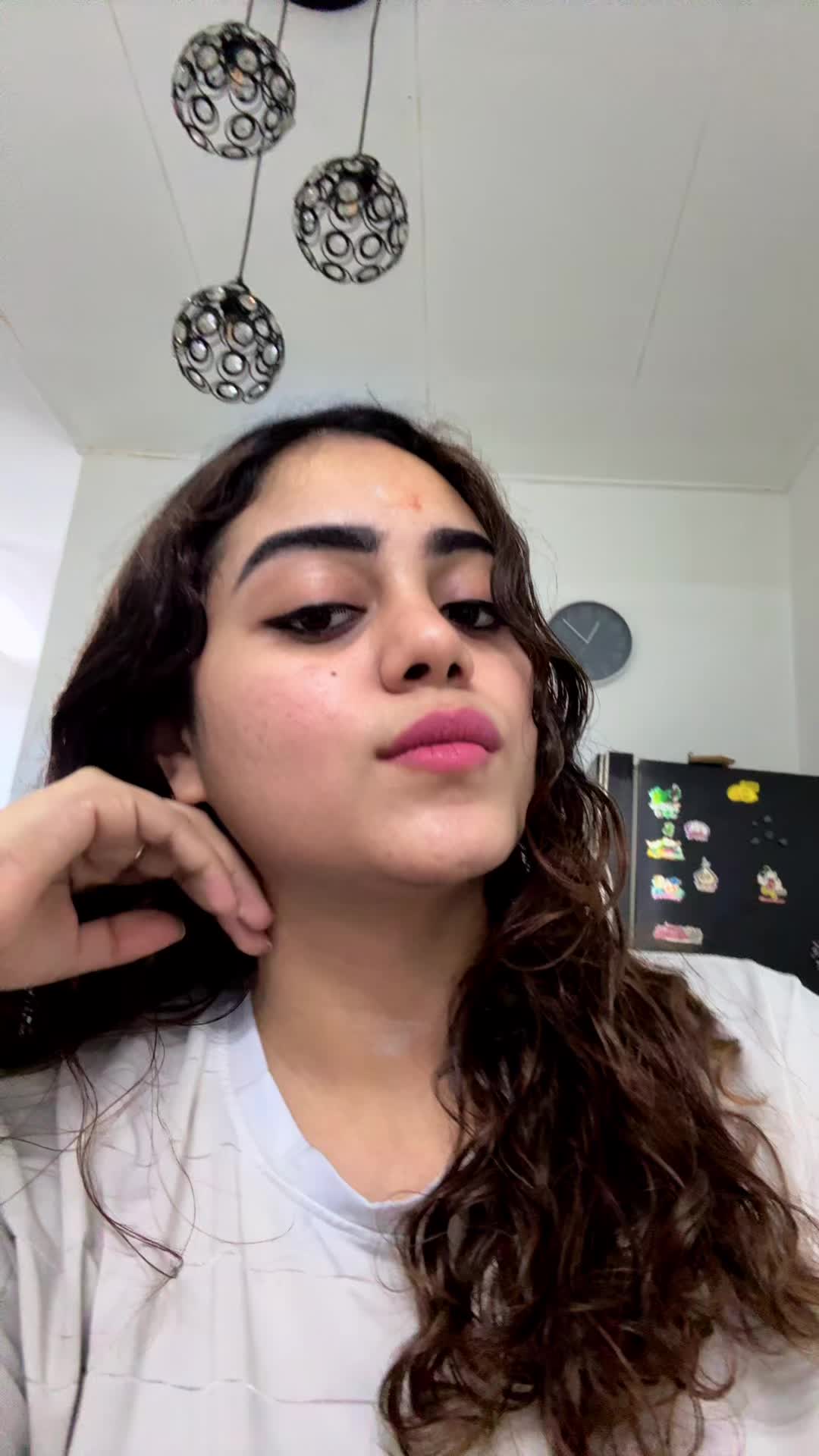 @Vishalini Devi🦋🕊️