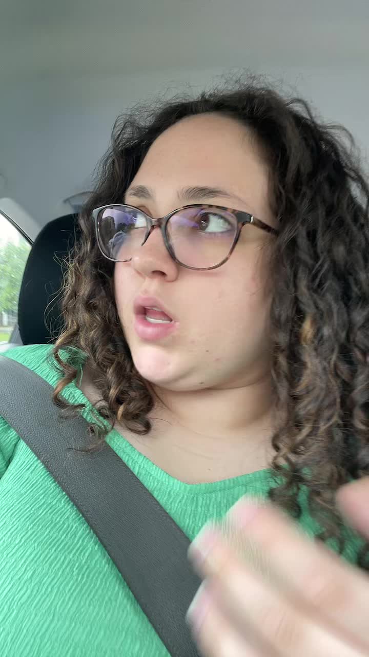 @carlie